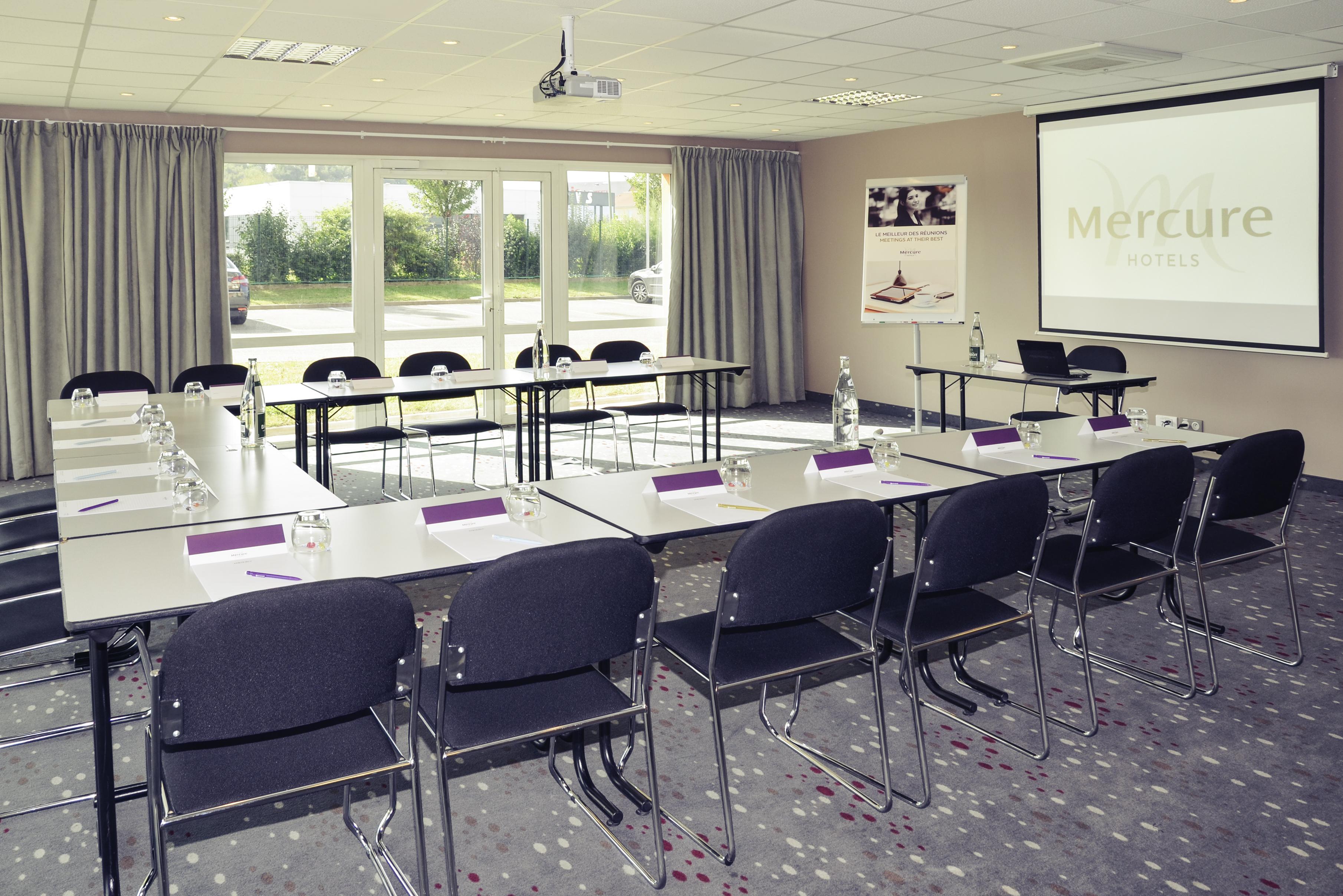 Mercure Lyon Est Chaponnay Ngoại thất bức ảnh
