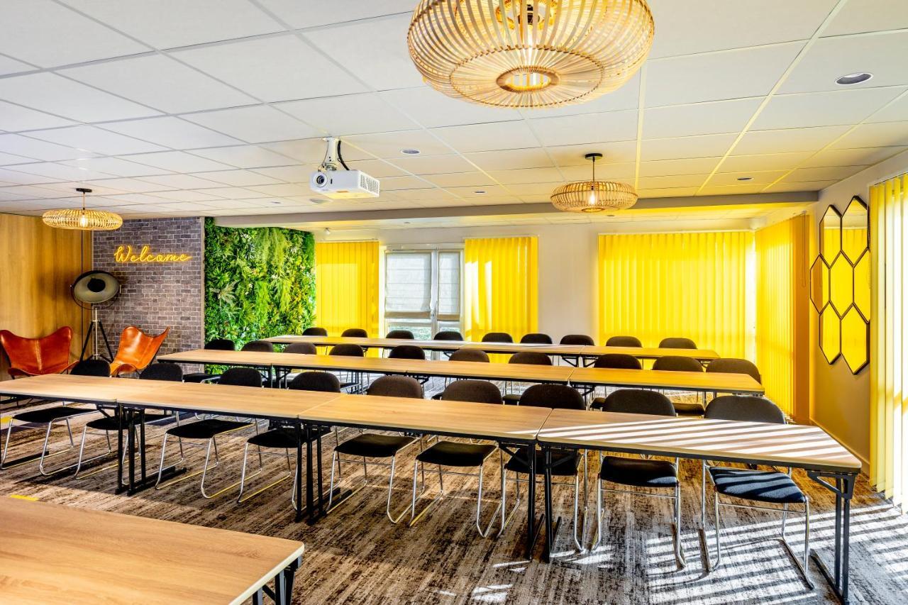 Mercure Lyon Est Chaponnay Ngoại thất bức ảnh