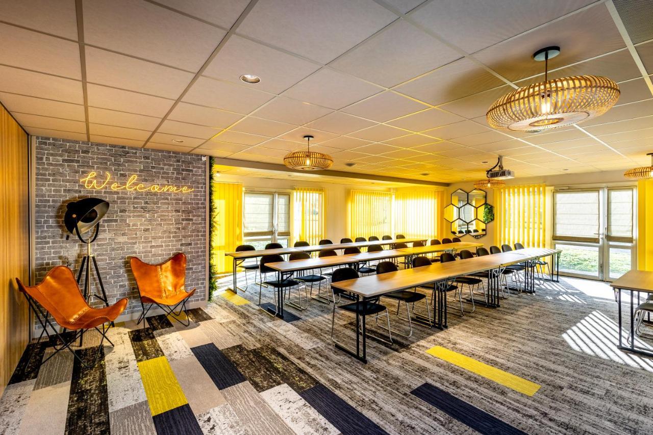 Mercure Lyon Est Chaponnay Ngoại thất bức ảnh