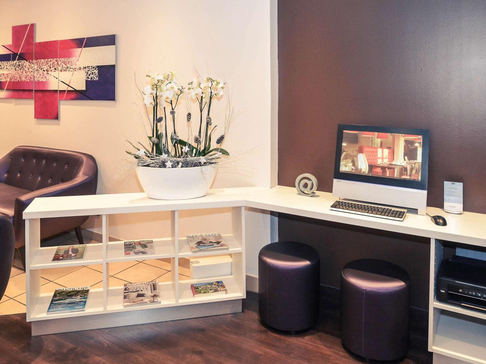 Mercure Lyon Est Chaponnay Ngoại thất bức ảnh