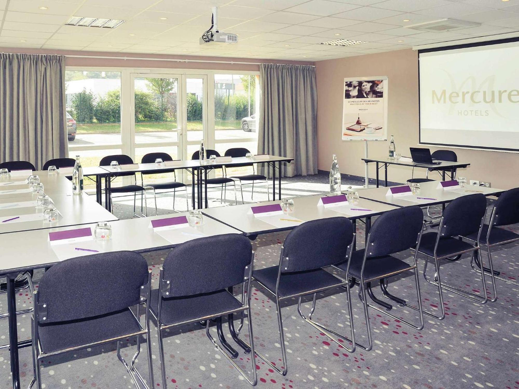 Mercure Lyon Est Chaponnay Ngoại thất bức ảnh