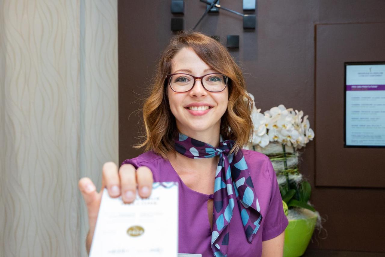 Mercure Lyon Est Chaponnay Ngoại thất bức ảnh