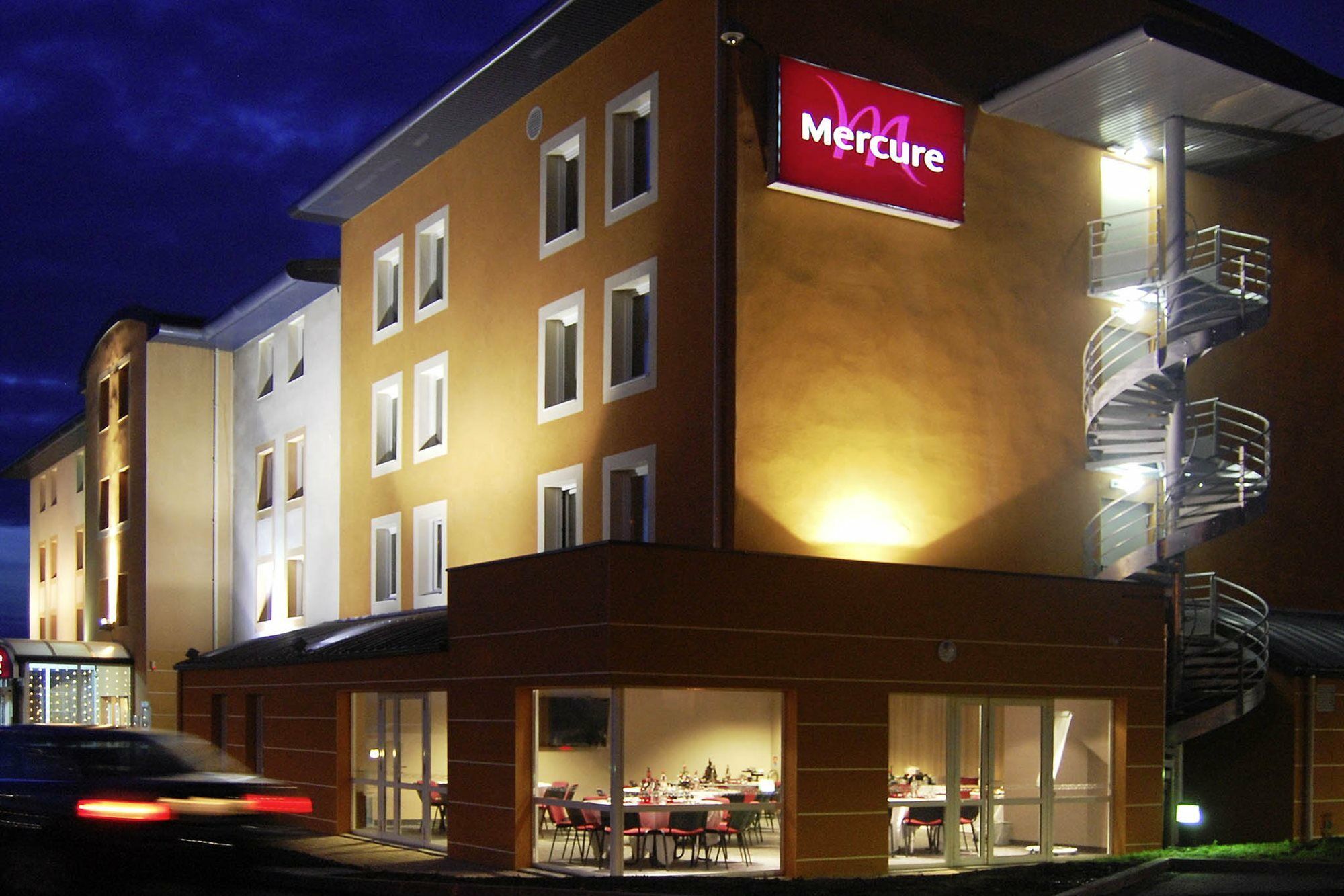 Mercure Lyon Est Chaponnay Ngoại thất bức ảnh